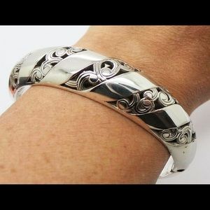 925 STERLING SILVER LADIES PATTERN BANGLE BRACELET